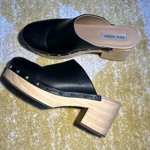Steve Madden wooden Brooklyn clogs